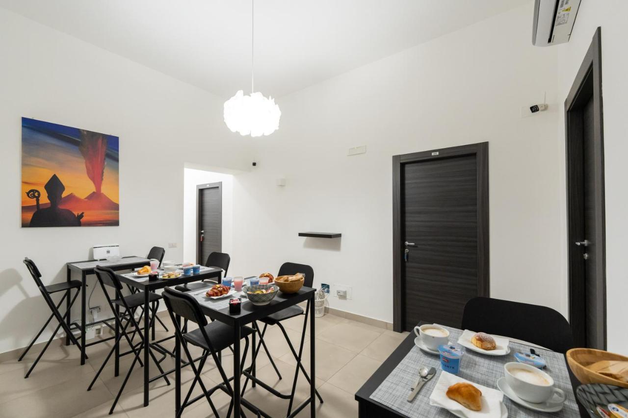 L'Orto Del Conte Bed & Breakfast Naples Luaran gambar